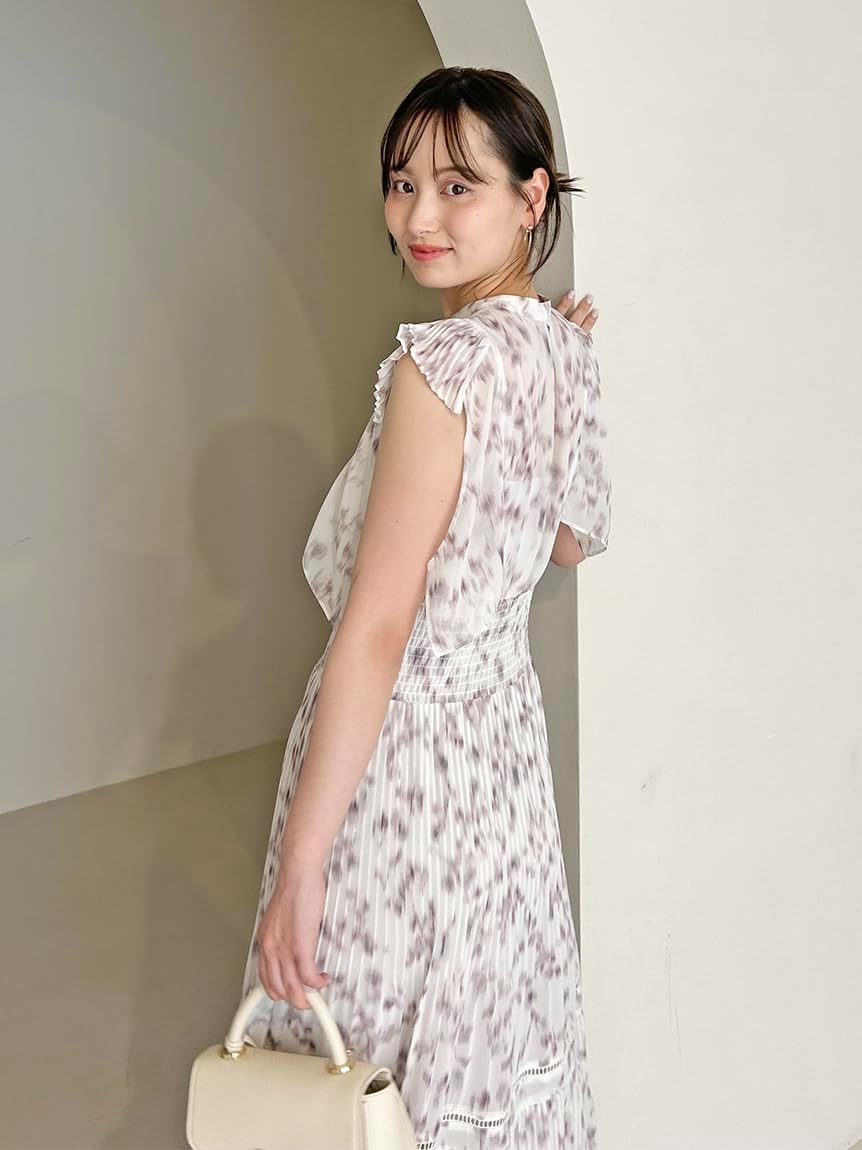 スナイデル　snidel フラワープリント　花柄　ワンピース シャドーフラワープリントドレス（マキシ丈/ロングワンピース